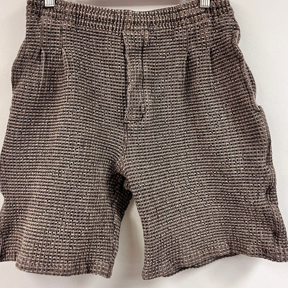 Vintage Men's Shah Safari 100% cotton tan brown waffle knit medium shorts